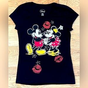 DISNEY Mickey & Minnie Mouse Glitter Kisses Woman's sz. Medium Black T-Shirt